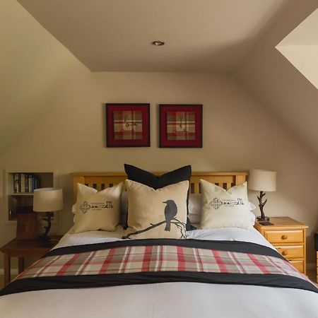 Crossroads Cottage Drumnadrochit Esterno foto