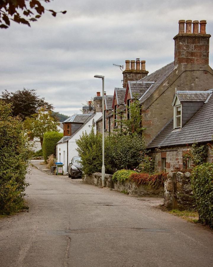 Crossroads Cottage Drumnadrochit Esterno foto