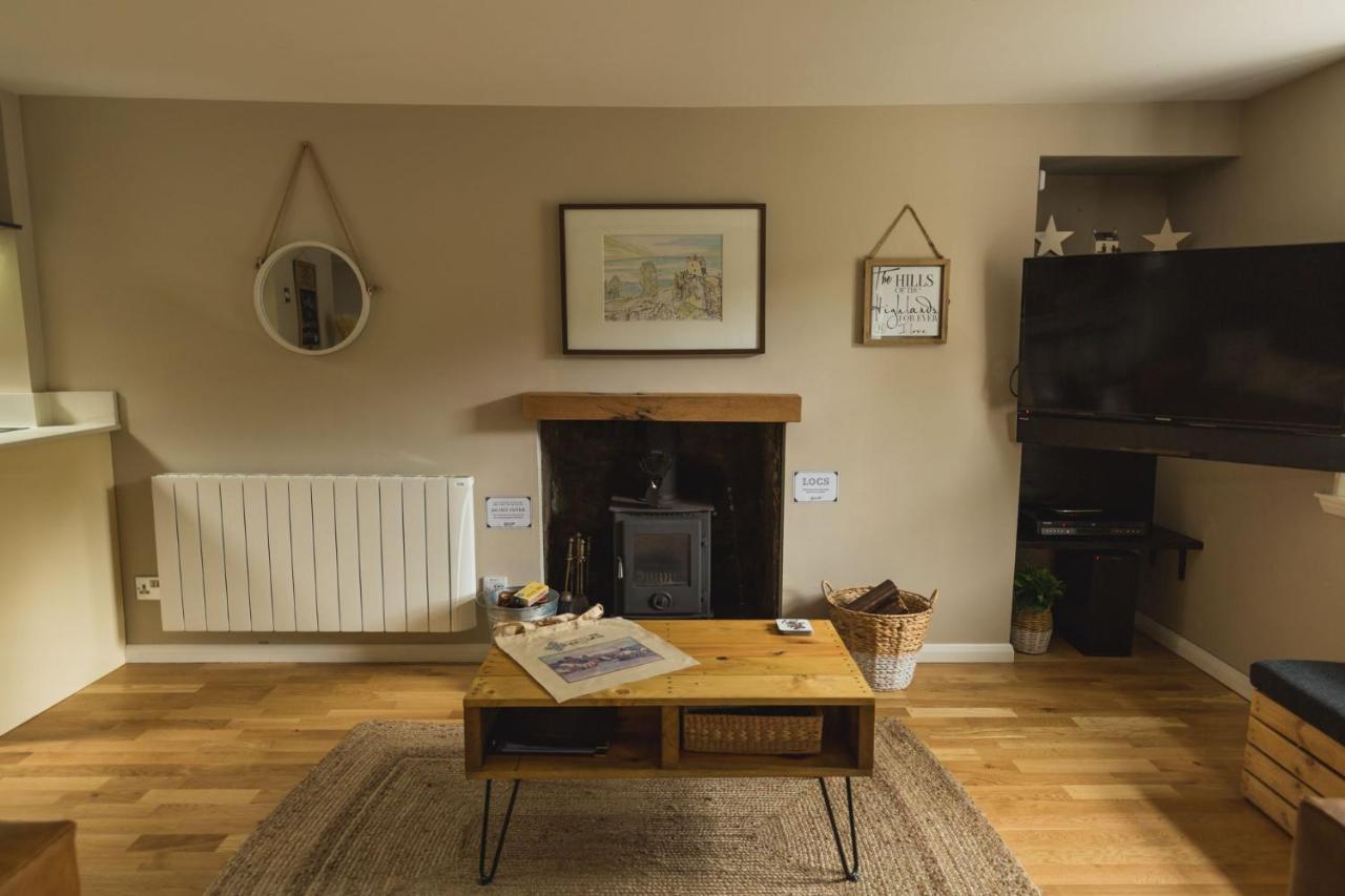 Crossroads Cottage Drumnadrochit Esterno foto
