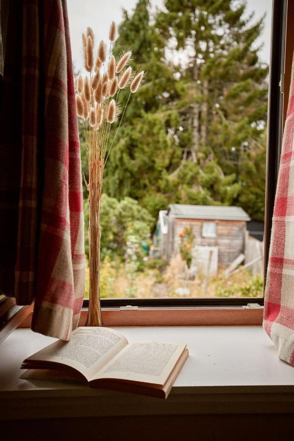 Crossroads Cottage Drumnadrochit Esterno foto